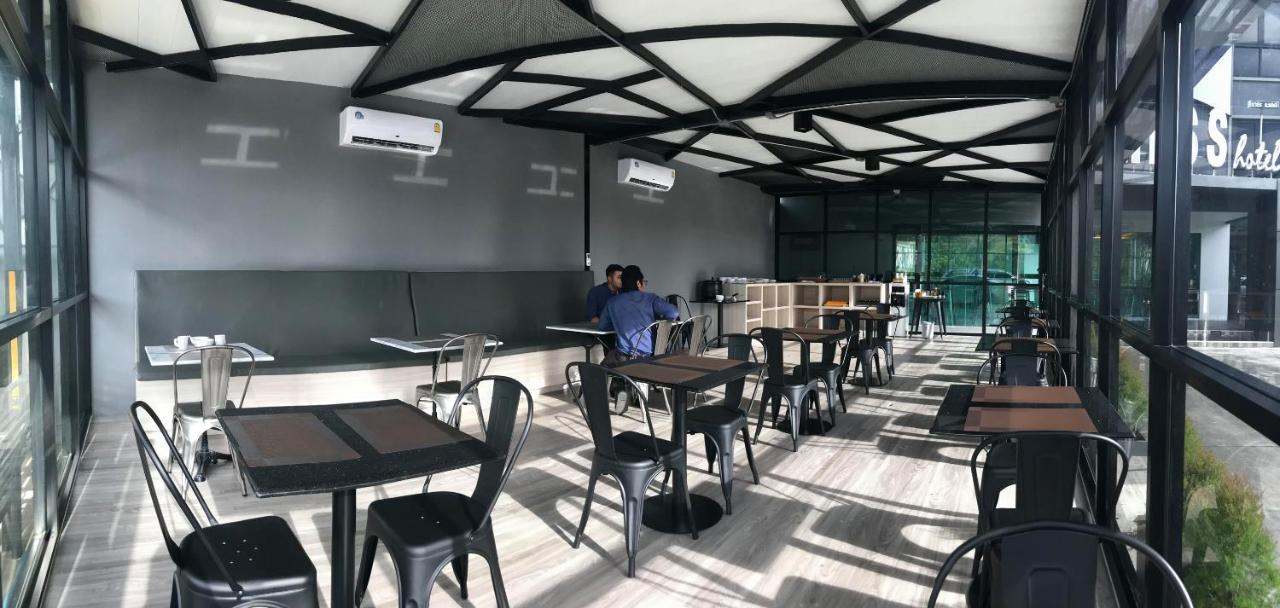 The Chess Hotel رايونغ المظهر الخارجي الصورة